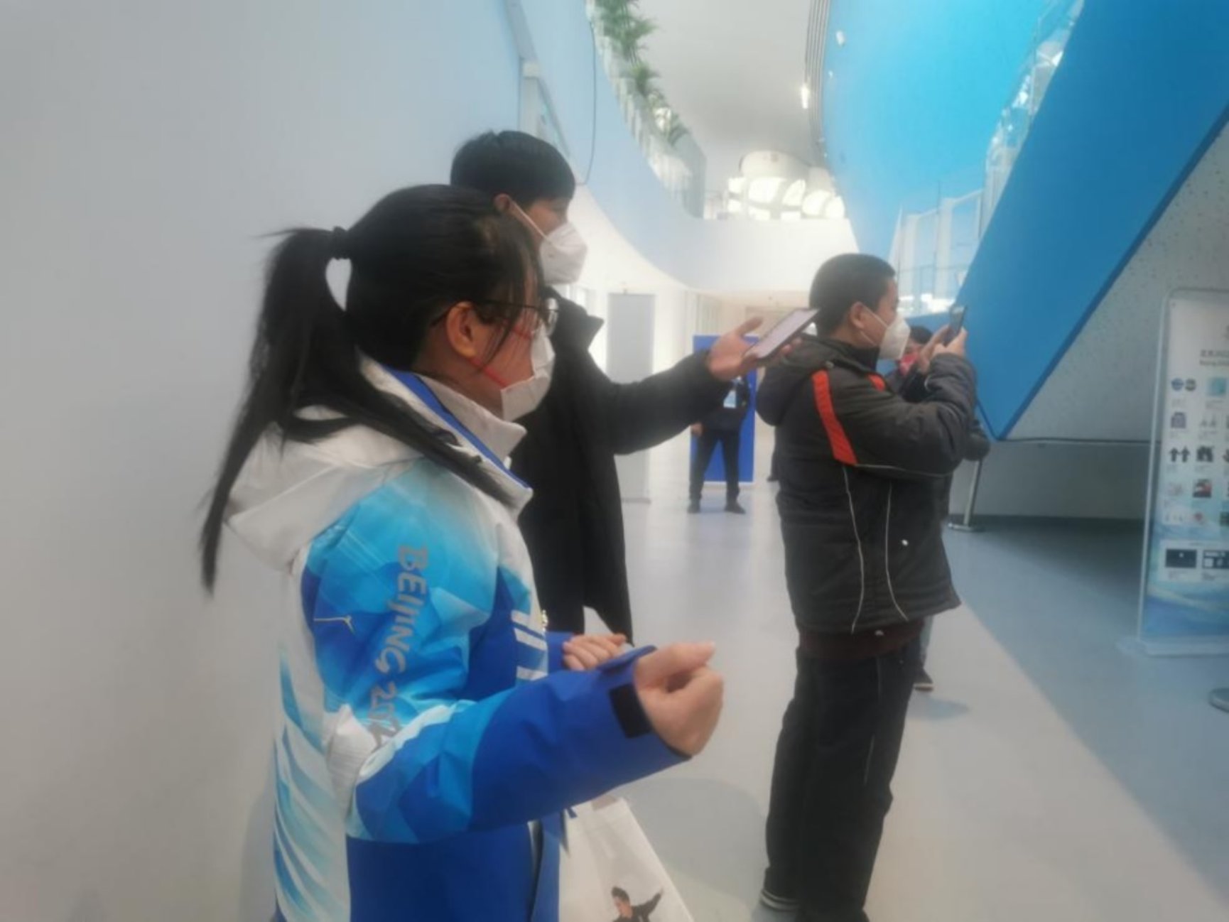 纽约国际588888线路检测中心 王科睿